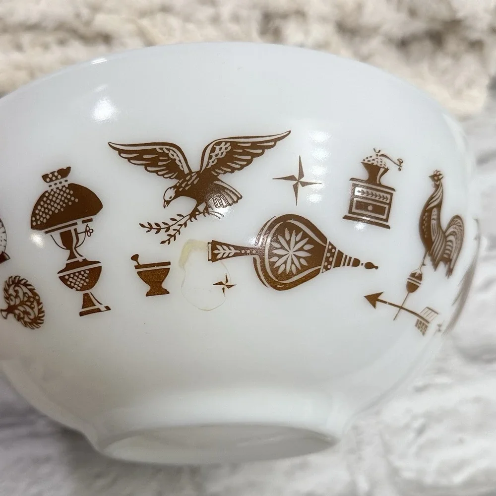 Vintage Pyrex 